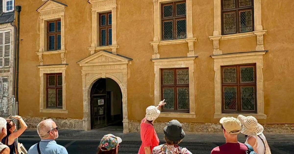 Inauguration restauration Hôtel Diane-de-Poitiers — Étampes