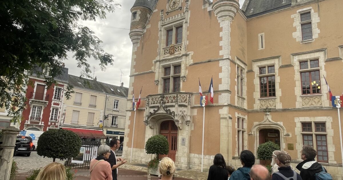 Visite libre de l'Hôtel de Ville — Étampes